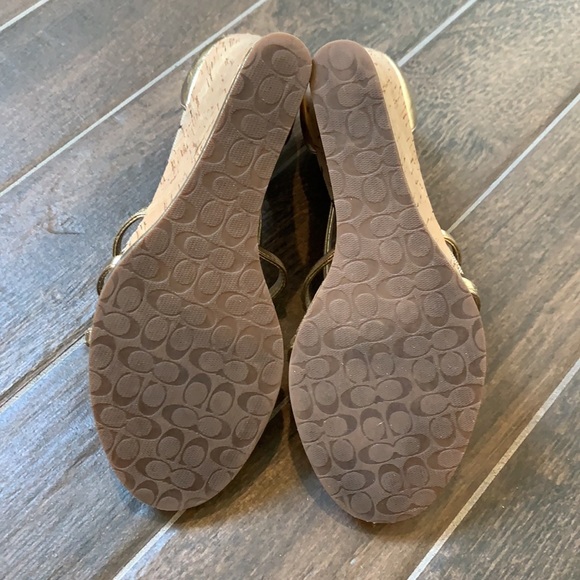 Authentic Coach - Gold cork wedges - Picture 7 of 9